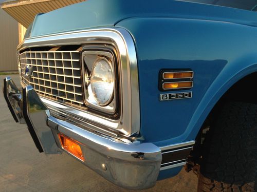 +++showroom new 1972 chevrolet k5 blazer cst 4x4 with protecto plate+++