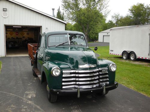 1951 chevrolet stakebed truck