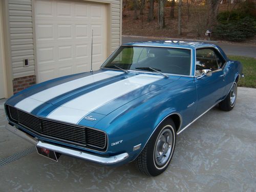 1968 camaro rally sport, with original owners manual and protect- o- plate