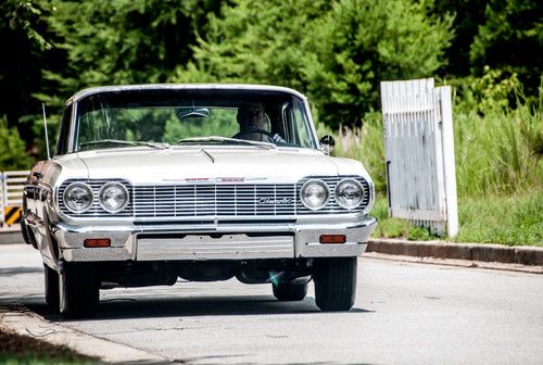 Impala ss 409 - 425hp 4-speed!