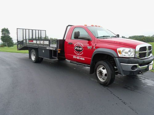 Cummins,18ft wil-ro equipment bed, 5000lb winch, 8000lb rated ramps,  side boxes