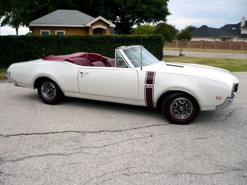 1968 oldsmobile 442 convertible, frame off restoration, protecto-plate, perfect