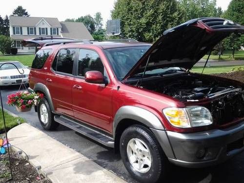 2003 toyota sequoia. great shape, and great truck