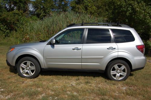 2009 subaru forester x limited 4-door 2.5l *loaded*