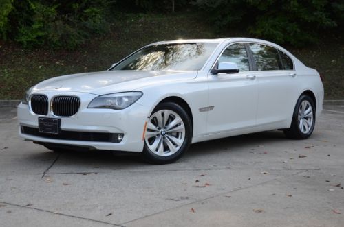 Clean carfax!! 2011 740li, camera pkg, gps nav, lux seating,  loaded and clean!