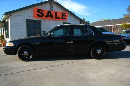 2009 ford crown victoria lx with police interceptor package
