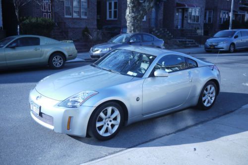 2005 nissan 350z touring model automatic leather