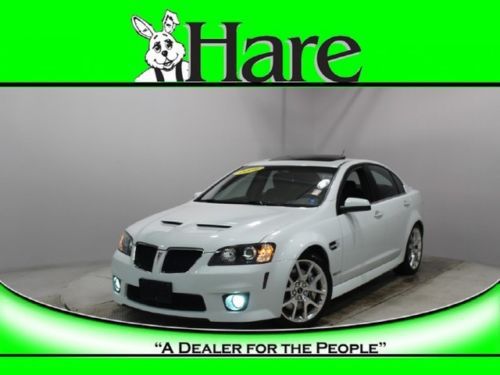 White hot g8 gxp onyx leather 18000 miles very nice sunroof only 1829 gxp&#039;s made