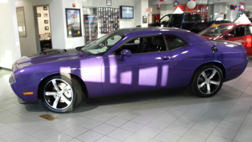 2014limited production dodge challenger r/t shaker (# 89 of only 2,000 produced)