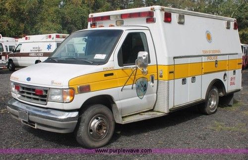 1992 ford e-350 econoline xl standard cargo van 2-door 7.3l ambulance