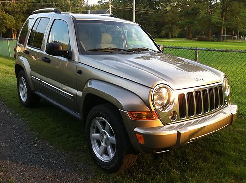 2005 jeep liberty limited trail rated sunroof 4x4 loaded 95k new brakes &amp; rotors