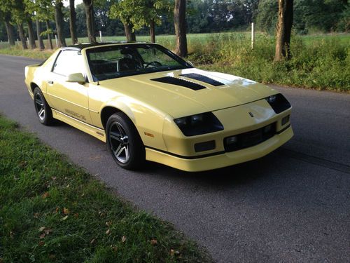 1986 iroc z28 rare yellow, very solid western car, drive anywhere