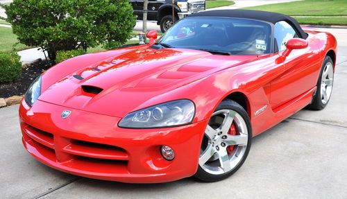 2008 red dodge viper srt-10 convertible 2-door 8.4l 1 owner, 23,100 miles