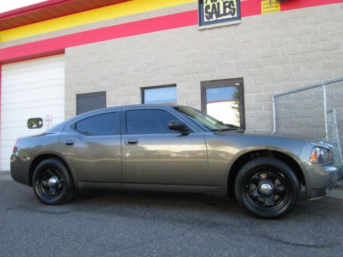 Hemi police pursuit charger !!  certified clean autocheck with no accidents