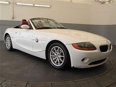 2003 bmw z4 2.5i all power top-clean carfax-bought from us new!!!