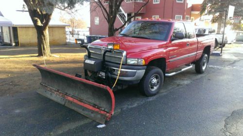 2001 dodge ram 2500 extended cab with hiniker &#034;c&#034; plow
