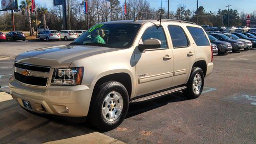 2013 chevy tahoe lt low mileage sunroof dvd ent heated seats adj pedals tow pkg