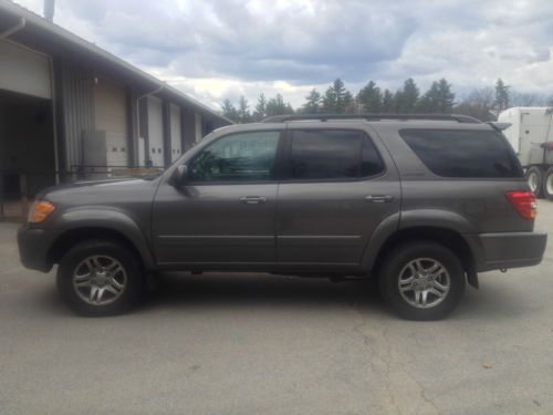 2004 toyota sequioa suv  4wd limited