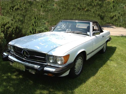 87 mercedes benz 560 sl one onwer with all maintenance records. under 50k miles