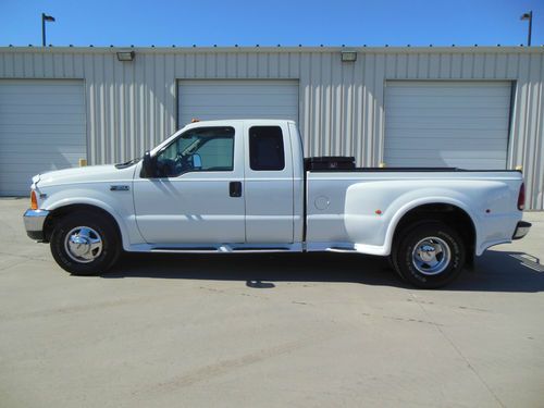 1999 ford f350 xlt ext cab dually 2x4 6.8 liter v10 auto camper puller ready!