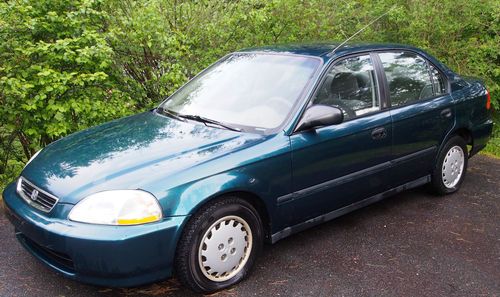 1997 honda civic dx sedan 4-door 1.6l automatic cypress green pearl