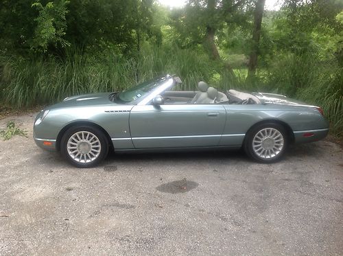 2004 ford thunderbird 4500 miles 1 owner pristine best color w hard top