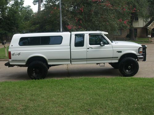1995 ford f-250 xlt extended cab pickup 5.8 4x4 nav/lifted