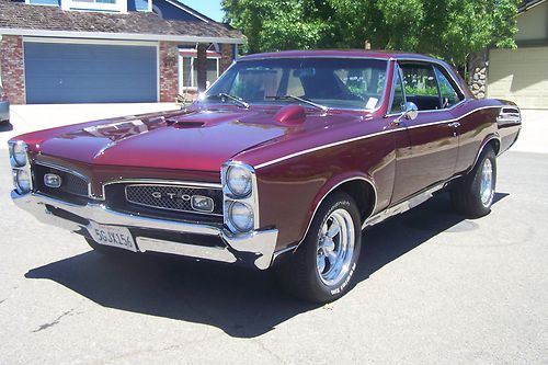 Classic! 1967 pontiac gto (the original muscle car) burgundy 2 door hardtop 400
