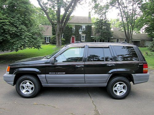1997 jeep grand cherokee laredo with no reserve