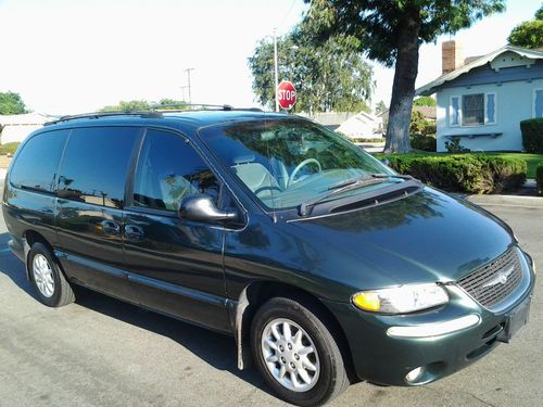 2000 chrysler town &amp; country minivan lx 3rd row seat excellent