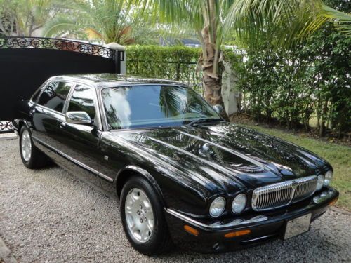 2001 jaguar vanden plas luxury edition &#034; low miles &#034;   ** no reserve **