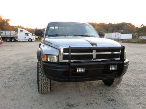 2000 dodge ram 1500 v8 4x4 very clean truck low miles loaded no reserve