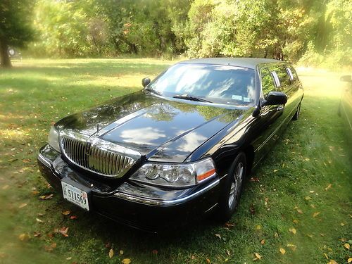 2007 lincoln town car limo , limusine limo limousine lincoln town car 2007 stret