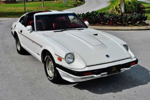 Stop what your doing full attention 1983 datsun 280zx t-tops just 37,945 miles