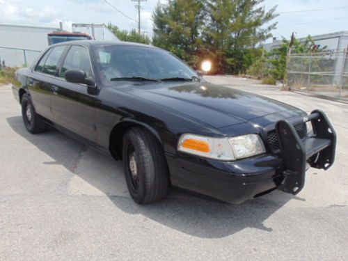 2006 ford crown vic p71 *police interceptor* black on black 4.6 ho cop car