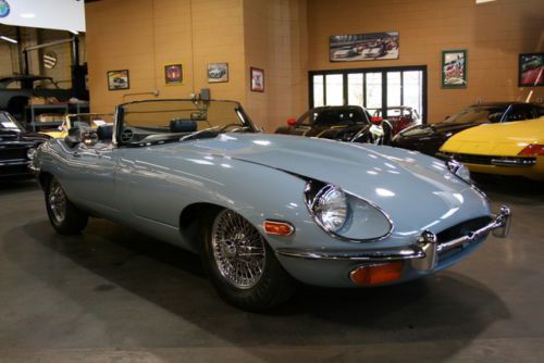 E-type 4.2 liter series ii roadster - restored - serviced - needs nothing...