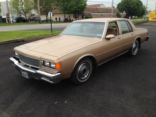 Stunning one owner 1986 chevy caprice  64,609 original miles