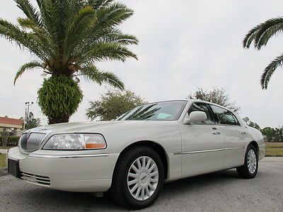 2005 lincoln town car signature limited limo luxury clean serviced low reserve!!