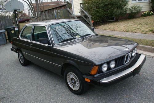 1982 bmw 320i, runs and drives great, 5-speed