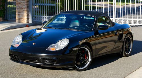 2004 porsche boxster s, superb throughout, recent service, looks like 30k miles!