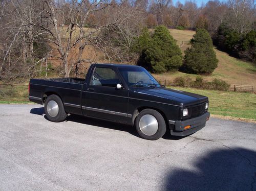91 chevy s-10 pick up  cool looking