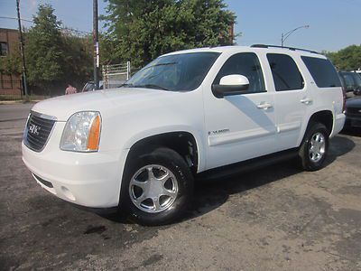White sle,4x4,leather,dvd ent.,143k hwy miles,boards,off lease,nice