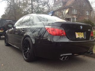 2007 bmw m5 500 hp, v10!!!  37,600 miles, great condition