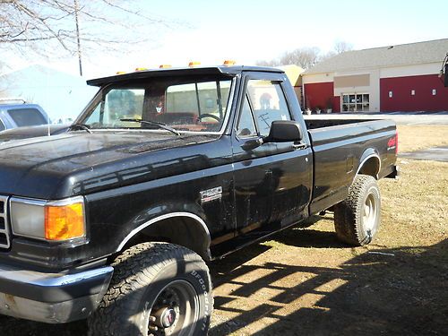 1991 ford f-250 4 x 4 selling for parts or repair