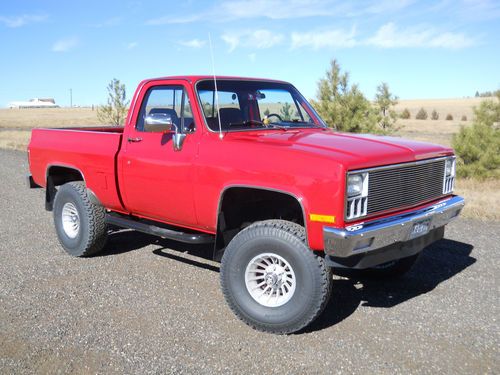 1981 chevy 1/2 ton, classic short bed 4x4, recently restored