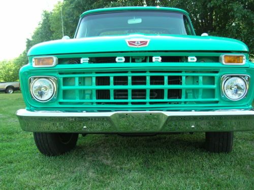 1965 ford f-100 pickup ( restored carolina shortbed )