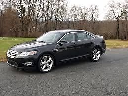 2010 ford taurus sho - only 10k miles *must have car*  it&#039;s fast !!!