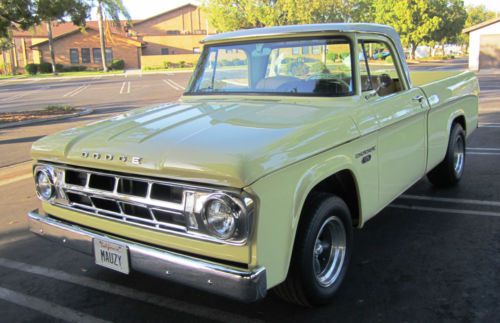 1968 dodge d100 shortbed sweptline v8 restored classic pickup truck zero rust!