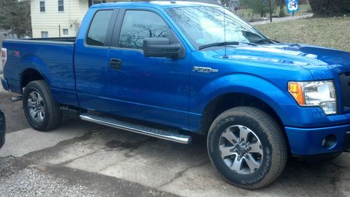 2012 f-150 stx supercab 4x4 blue flame metalic bedliner bed and tailgate steps