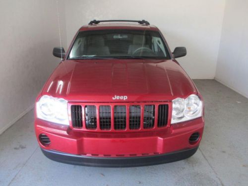 2005 jeep grand cherokee laredo